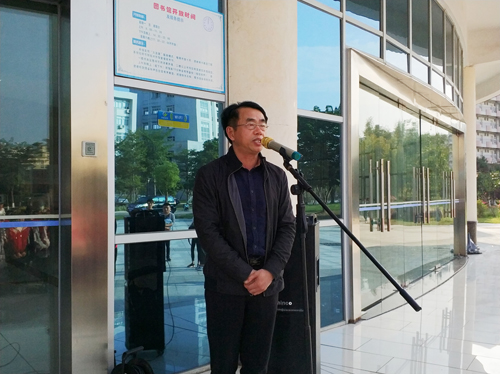 图2:漳州市河长制办公室副主任市水利局副局长陈进光致辞