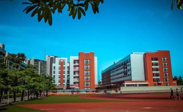说明:https://mmbiz.qpic.cn/mmbiz_jpg/IooibofACpqMaBB5Aic9Zxx0u8fqe7B8h1149PyWpnFz6XRu0wrJgAxobTMhq54aaK9Ou6DUvA17cnphZDh58sPQ/640?wxfrom=5&wx_lazy=1